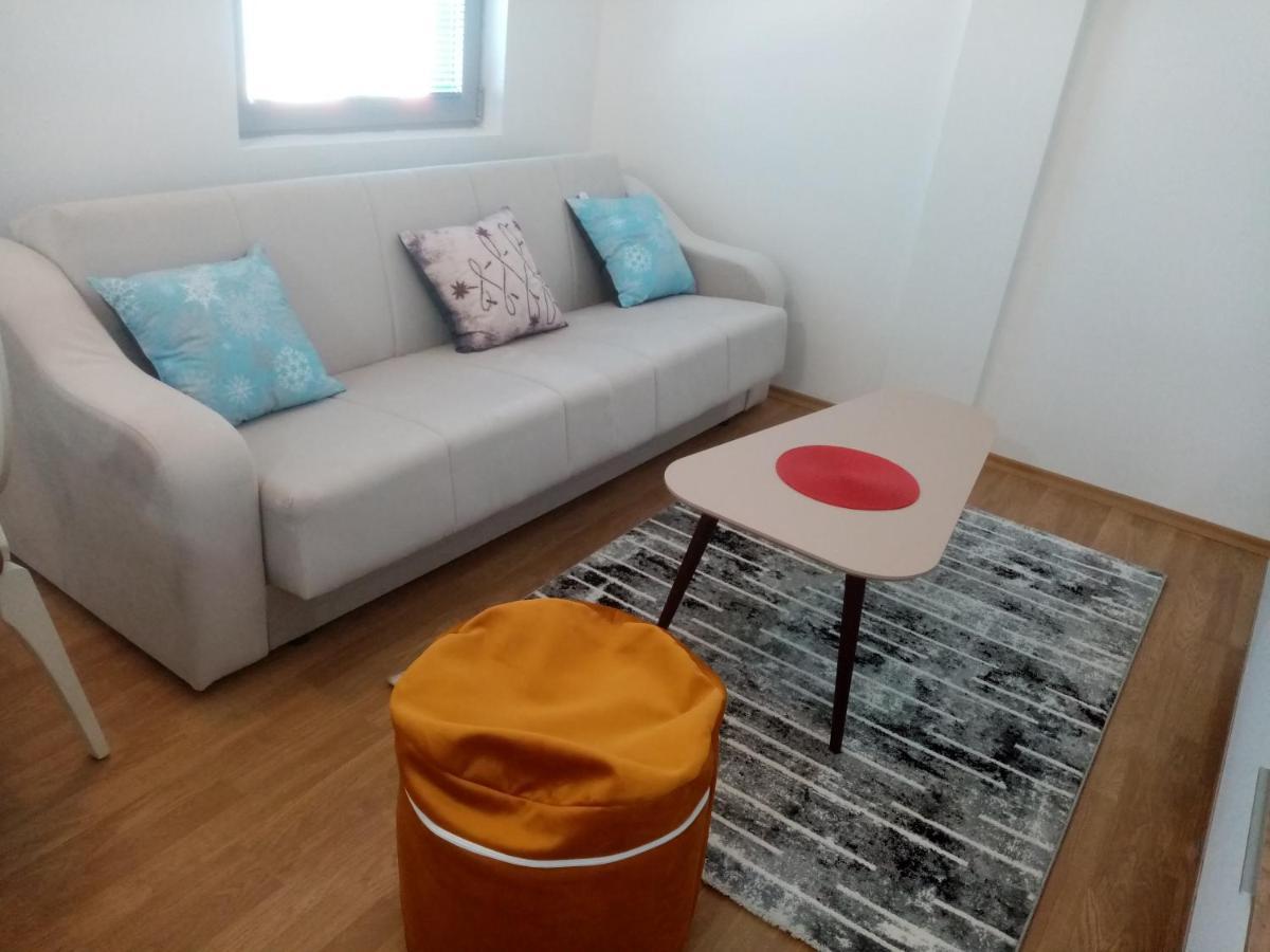 Flamanita Apartments Скопье Экстерьер фото