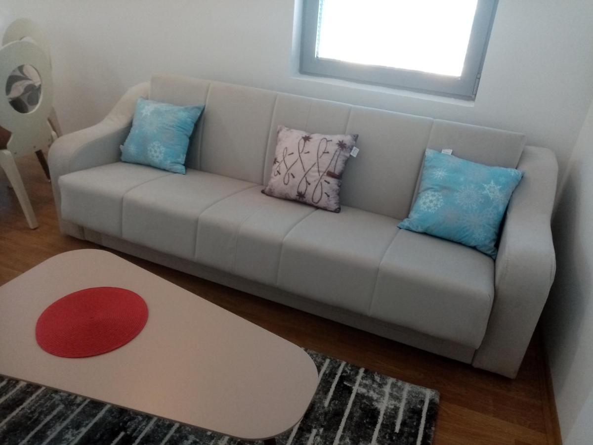 Flamanita Apartments Скопье Экстерьер фото