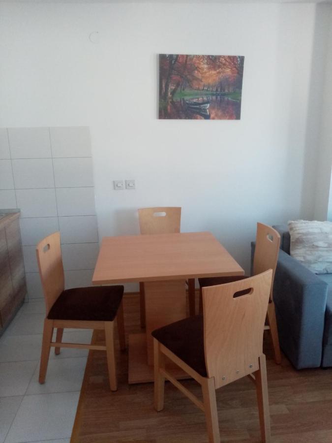 Flamanita Apartments Скопье Экстерьер фото