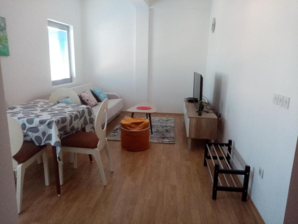 Flamanita Apartments Скопье Экстерьер фото